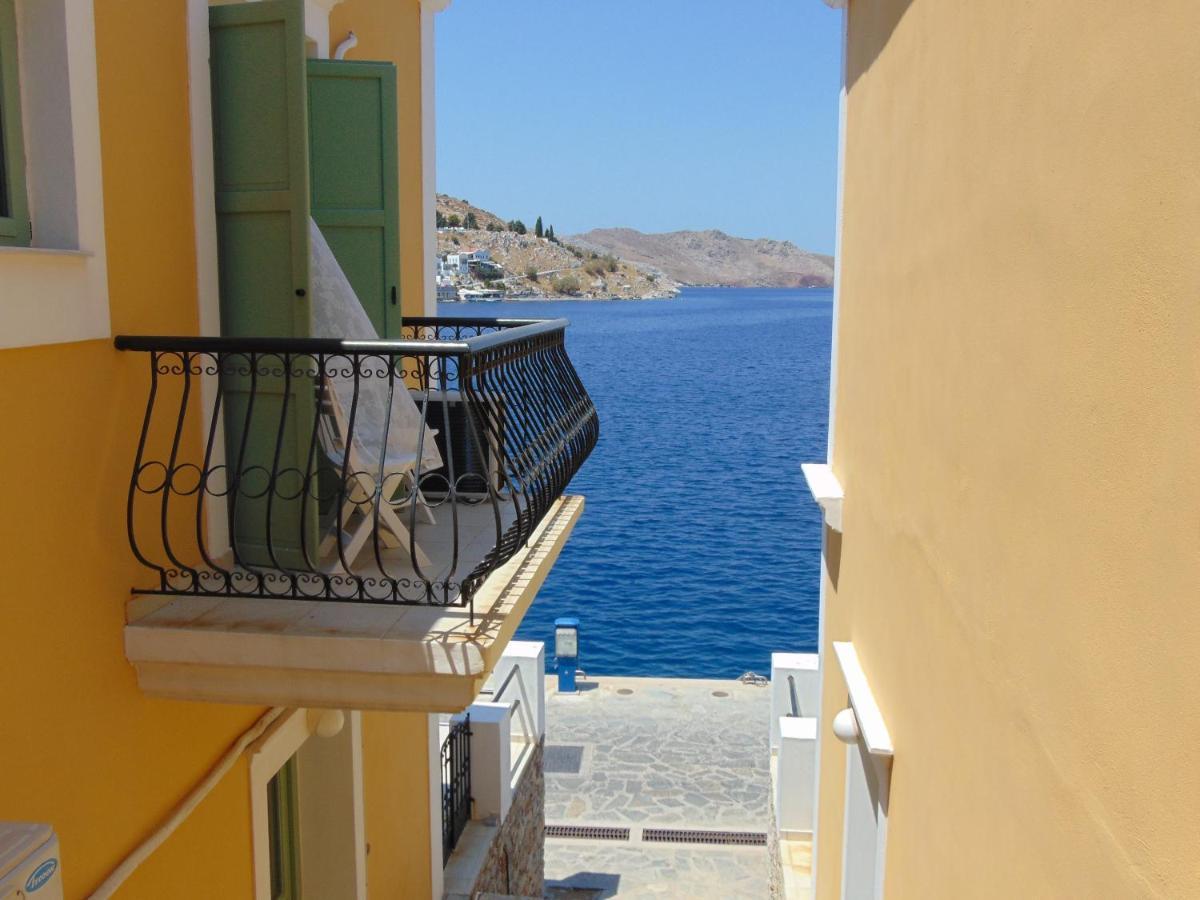 Villas Danezis - New Marina , Σύμη Εξωτερικό φωτογραφία