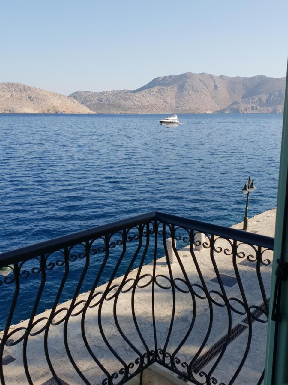 Villas Danezis - New Marina , Σύμη Εξωτερικό φωτογραφία