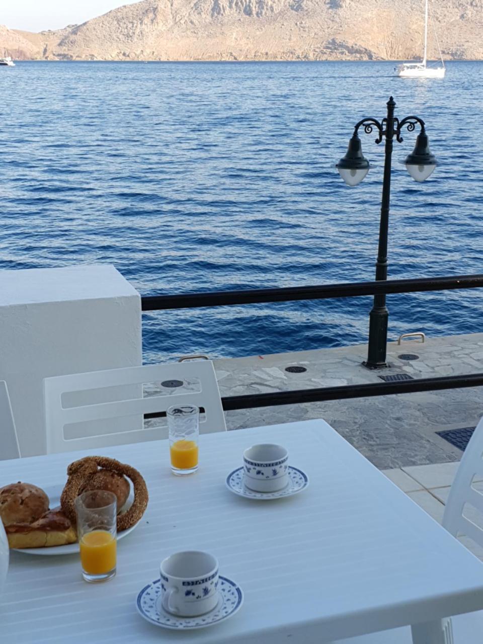 Villas Danezis - New Marina , Σύμη Εξωτερικό φωτογραφία