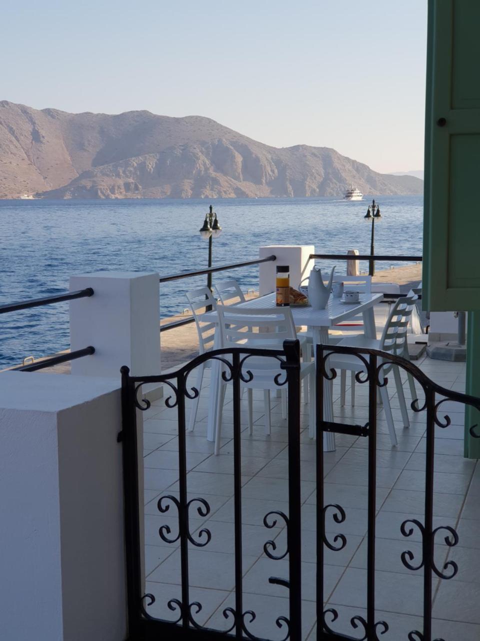 Villas Danezis - New Marina , Σύμη Εξωτερικό φωτογραφία