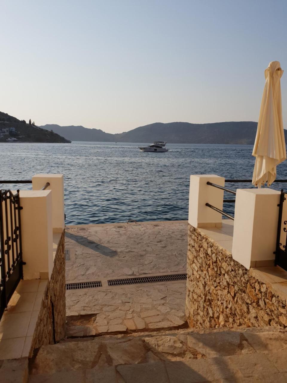 Villas Danezis - New Marina , Σύμη Εξωτερικό φωτογραφία